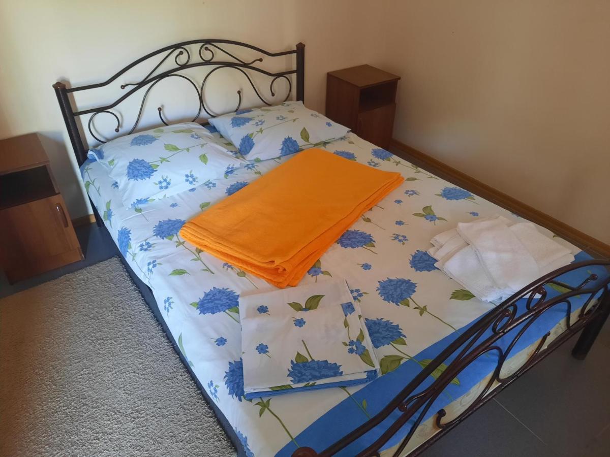 Hotel Pshada Pizunda Bagian luar foto