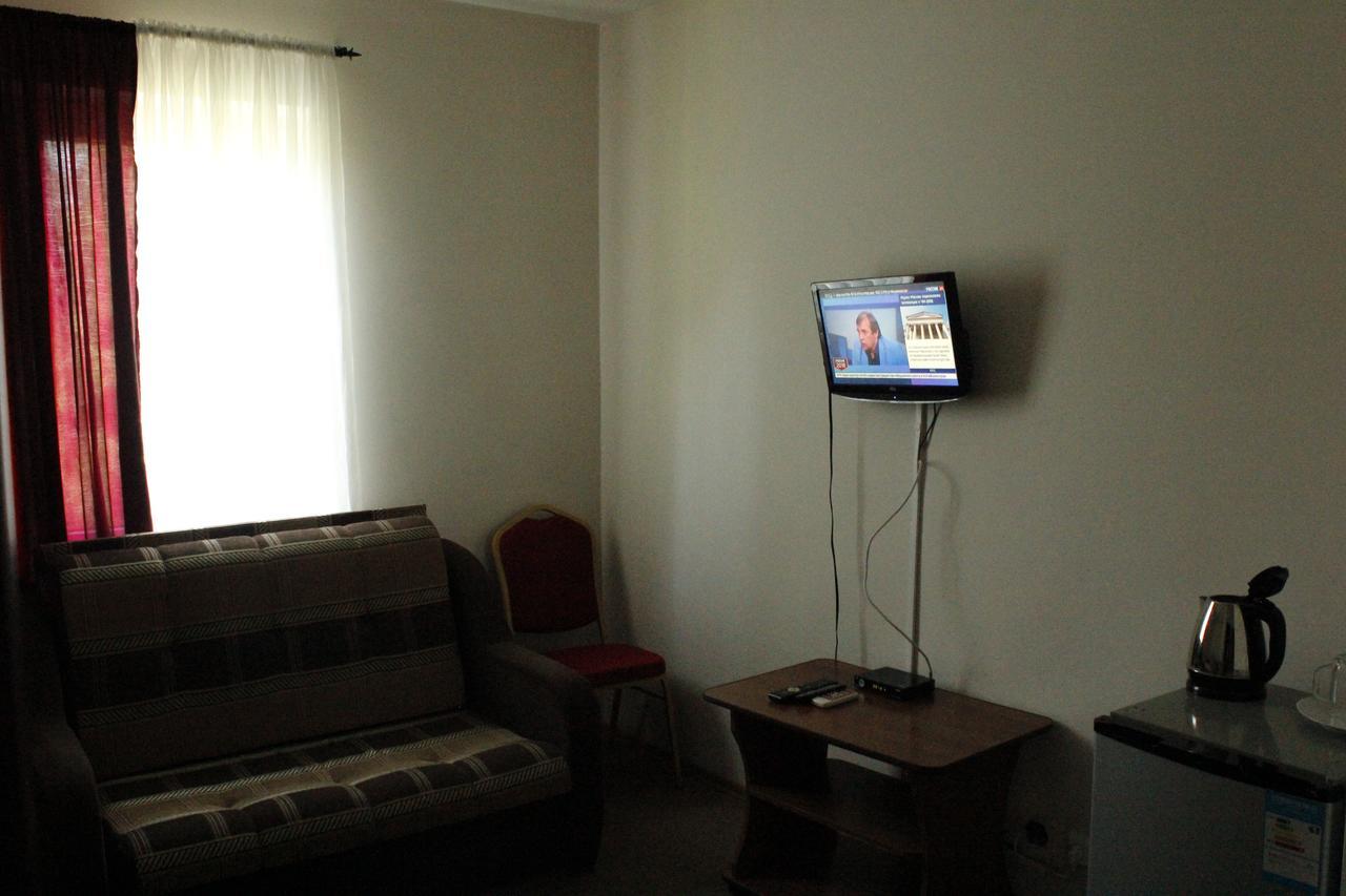 Hotel Pshada Pizunda Bagian luar foto