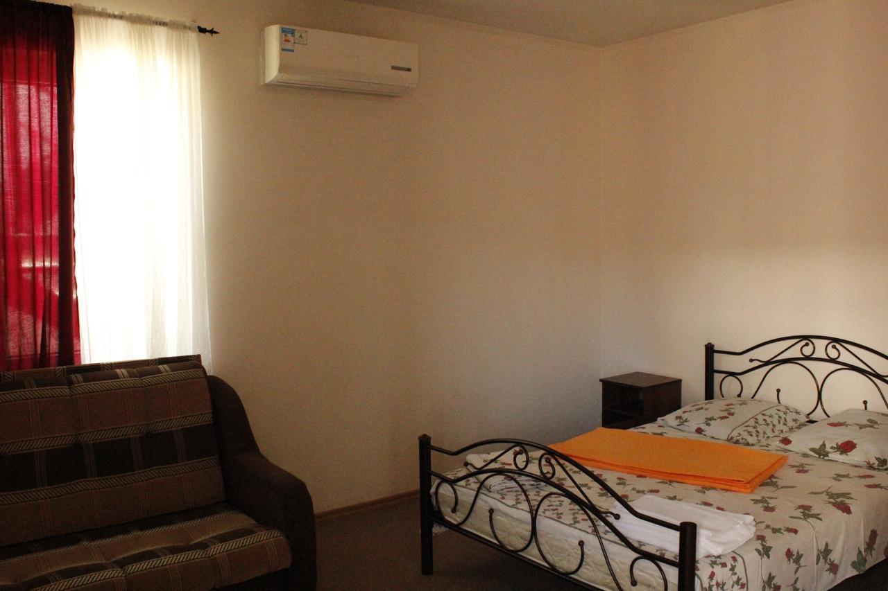 Hotel Pshada Pizunda Bagian luar foto