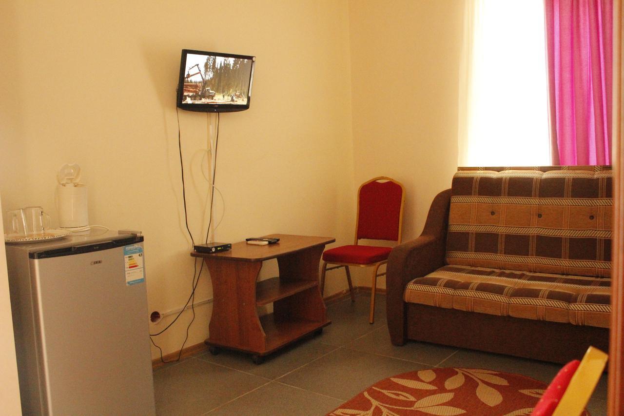 Hotel Pshada Pizunda Bagian luar foto